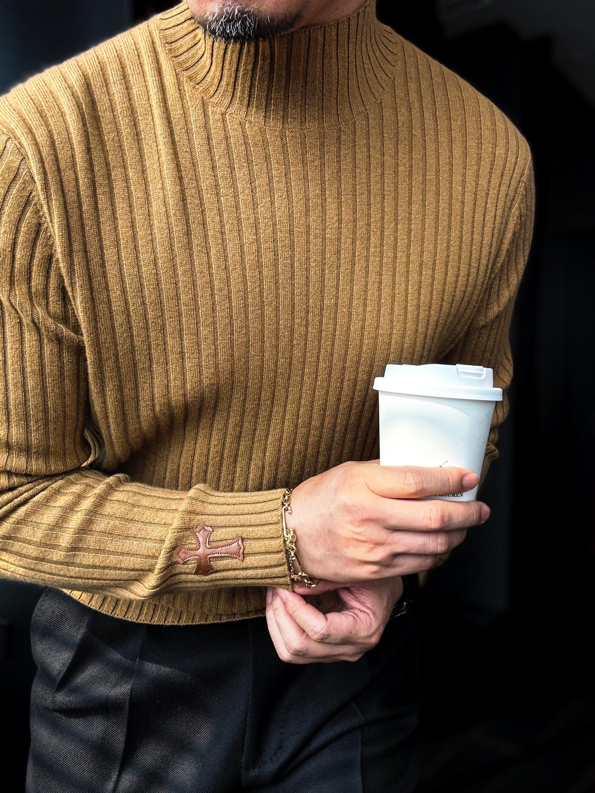 Cashmere & Wool Blend Men's Sweater | Classic Winter Essential